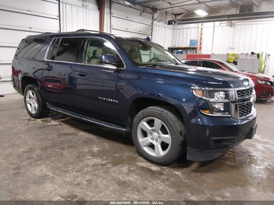 1GNSKHKC1KR****** 2019 Chevrolet Suburban