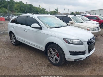 WA1LMAFEXDD****** 2013 Audi Q7