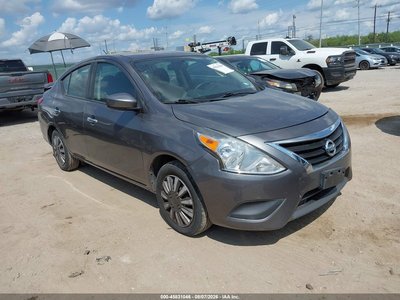 3N1CN7AP3KL****** 2019 Nissan Versa