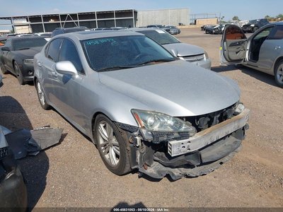 JTHBE262882****** 2008 Lexus IS