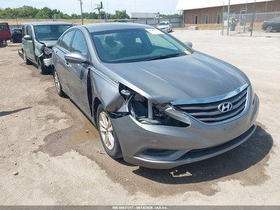 5NPEB4AC3DH****** 2013 Hyundai Sonata
