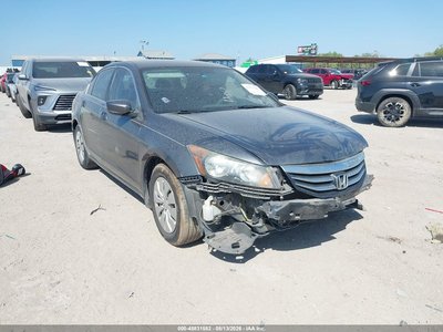 1HGCP2F35CA****** 2012 Honda Accord