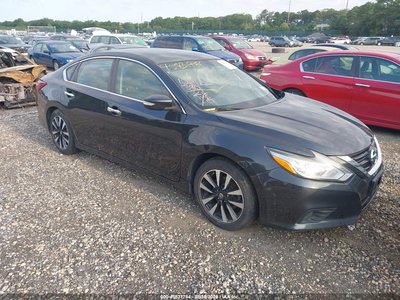 1N4AL3AP8JC****** 2018 Nissan Altima