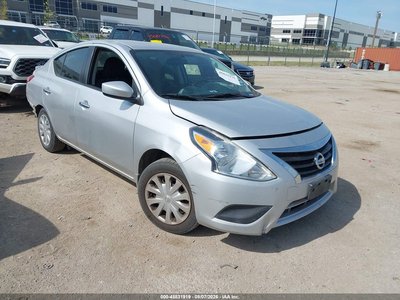 3N1CN7AP5HL****** 2017 Nissan Versa