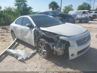 1N4AA5AP8EC****** 2014 Nissan Maxima