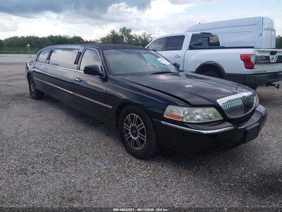 1L1FM88W26Y****** 2006 Lincoln Town Car