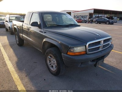 1D7HG12K74S****** 2004 Dodge Dakota