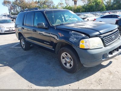 2005 Ford Explorer