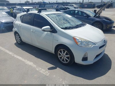 JTDKDTB32E1****** 2014 Toyota Prius C