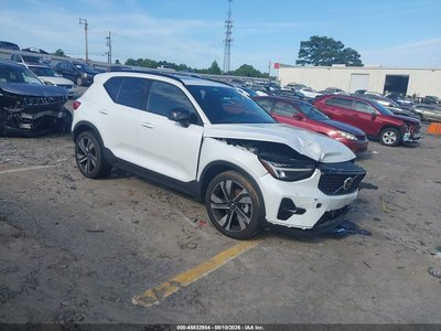 YV4L12UL1R2****** 2024 Volvo XC40