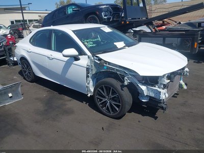 4T1G11AK3MU****** 2021 Toyota Camry