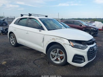 WA1AAAFY0M2****** 2021 Audi Q5