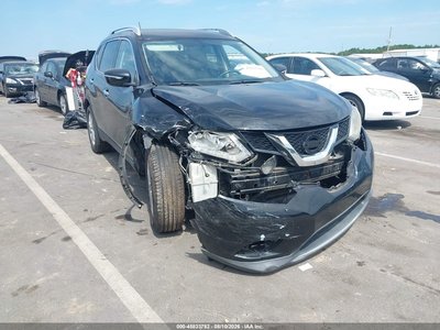 KNMAT2MT8FP****** 2015 Nissan Rogue