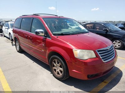 2008 Chrysler Town & Country