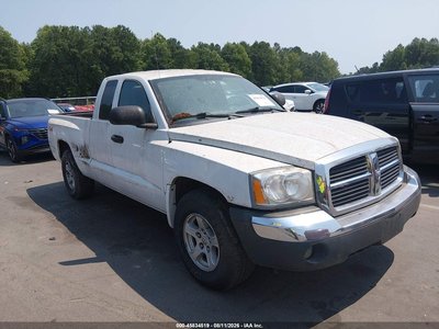 1D7HW42K05S****** 2005 Dodge Dakota