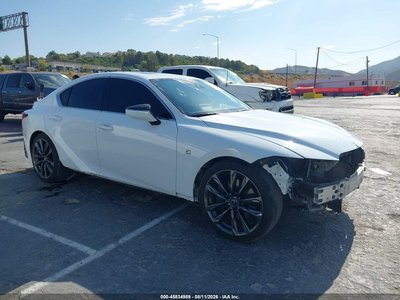 2022 Lexus IS
