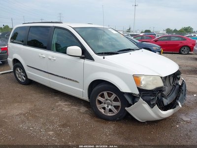 2C4RC1BGXCR****** 2012 Chrysler Town & Country