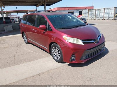 2018 Toyota Sienna