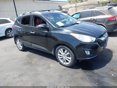 KM8JU3AC6CU****** 2012 Hyundai Tucson