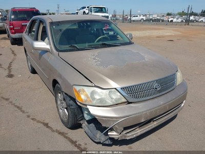 4T1BF28B61U****** 2001 Toyota Avalon