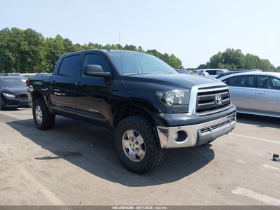 5TFDW5F1XCX****** 2012 Toyota Tundra