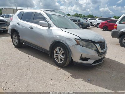 KNMAT2MT1HP****** 2017 Nissan Rogue