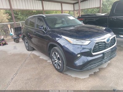 5TDKARAH1PS****** 2023 Toyota Highlander Hybrid
