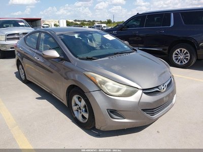 5NPDH4AE1EH****** 2014 Hyundai Elantra
