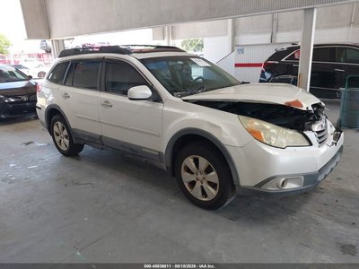 4S4BRCGC2B3****** 2011 Subaru Outback