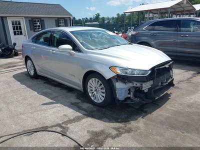 2016 Ford Fusion Hybrid
