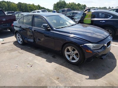 WBA3B1C51EK****** 2014 BMW 3 Series