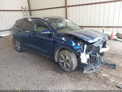 KNDCC3LC5K5****** 2019 Kia Niro