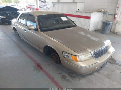 2MEFM74W5YX****** 2000 Mercury Grand Marquis