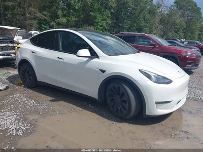 7SAYGDEFXNF****** 2022 Tesla Model Y