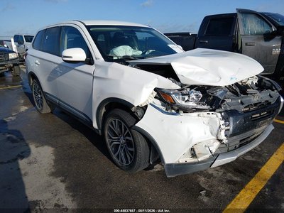 JA4AD3A39JZ****** 2018 Mitsubishi Outlander