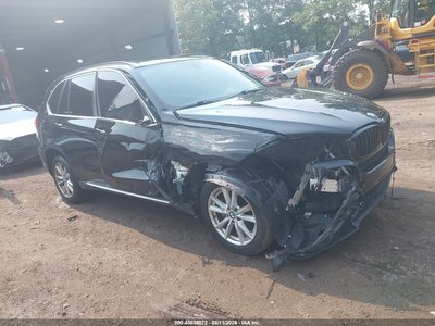 5UXKR0C53F0****** 2015 BMW X5