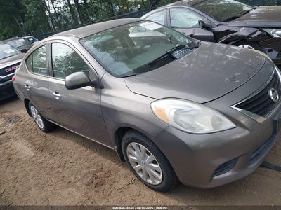 3N1CN7APXEK****** 2014 Nissan Versa
