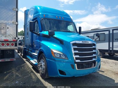 3AKJHHDR8PS****** 2023 Freightliner Cascadia
