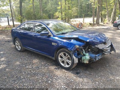 2015 Ford Taurus