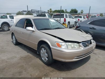 JT2BG22K5Y0****** 2000 Toyota Camry