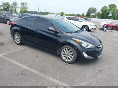 5NPDH4AE8FH****** 2015 Hyundai Elantra