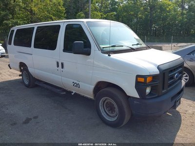 1FBSS3BL8BD****** 2011 Ford E-350