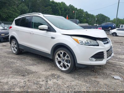 1FMCU9J96GU****** 2016 Ford Escape