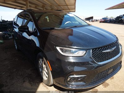 2C4RC1BG0NR****** 2022 Chrysler Pacifica
