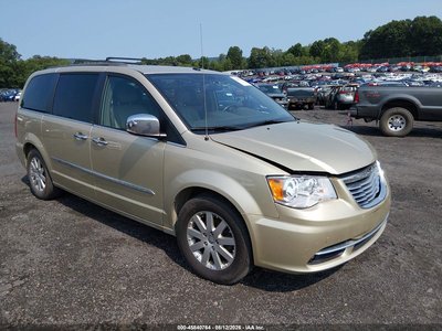 2011 Chrysler Town & Country