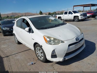 JTDKDTB3XD1****** 2013 Toyota Prius C