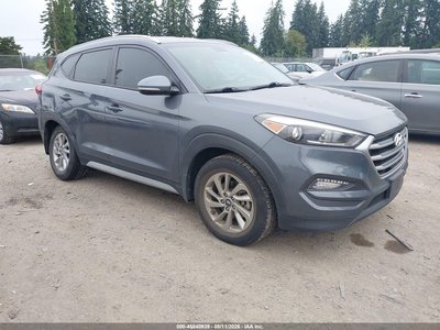 KM8J33A48JU****** 2018 Hyundai Tucson