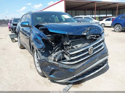 1V2JE2CA4MC****** 2021 Volkswagen Atlas