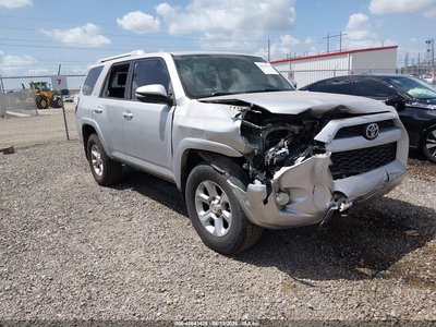 JTEZU5JR0H5****** 2017 Toyota 4Runner