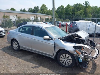 1HGCP26388A****** 2008 Honda Accord